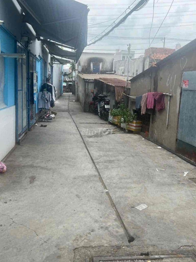 nha ban 5 m dai 25 m 1lau và 4 căn trọ cùng 4 m dai 5 m tổng 125 m - Ảnh 2