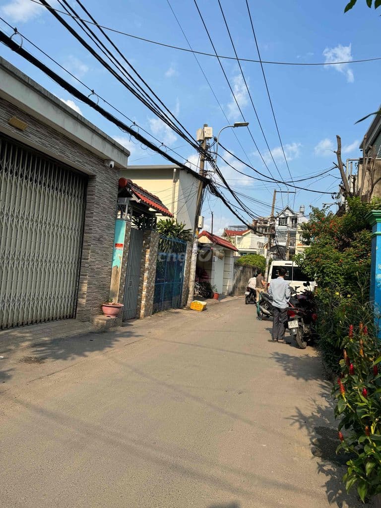 nhà đúc l1 tấm phường đông hưng thuận Q13 dt: 190m2 - Ảnh 3