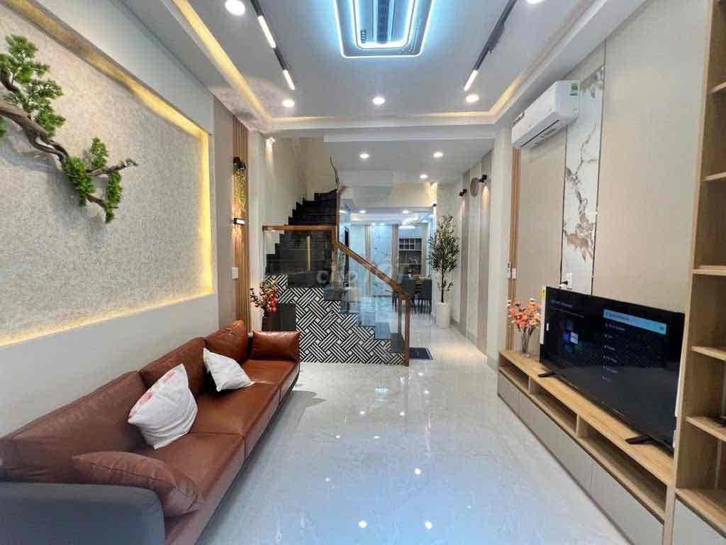 HXH ngay khu VIP Phạm Văn 2 Tân Bình Vị Trí đẹp chỉ 8,3 - Ảnh 3