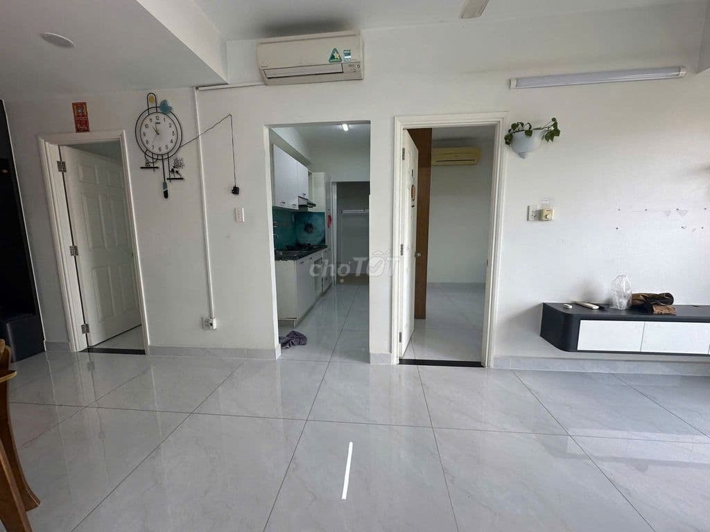Chủ cần bán gấp cc Ehome 3 giá 1 tỷ 550 triệu/ 64m2 để đi nước ngoài - Ảnh 2