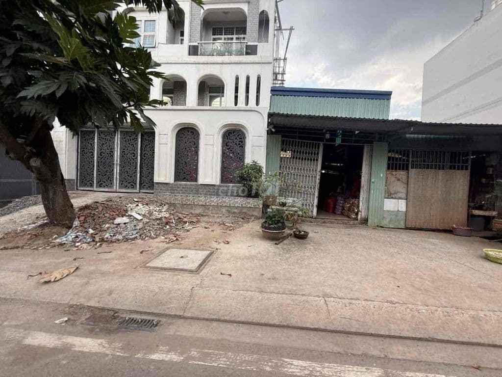 Bán đất mặt tiền – KDC Nam Hùng Vương, An Lạc, Bình Tân • Diện tích: