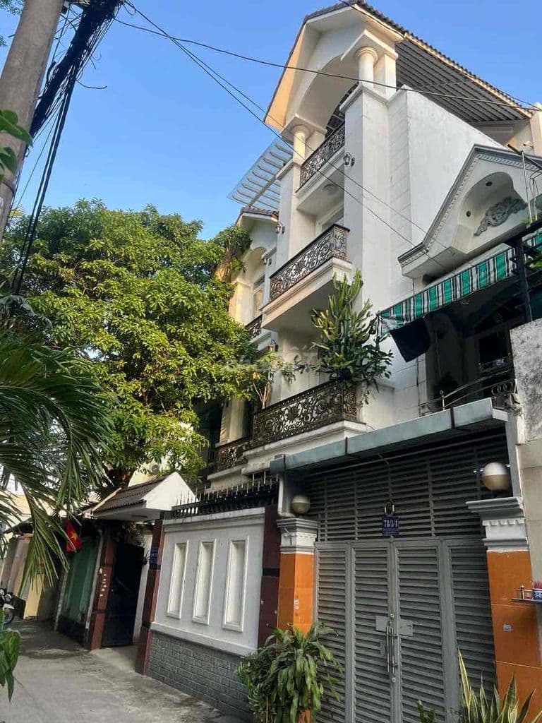 Tôi bán căn biệt thự đang ở hiện tại