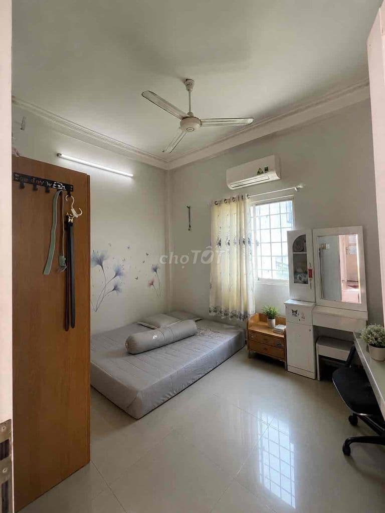 Q7- Lô nhì , hẻm XH 4m thông, ngay Hoàng Quốc Việt - HTP - Ảnh 2