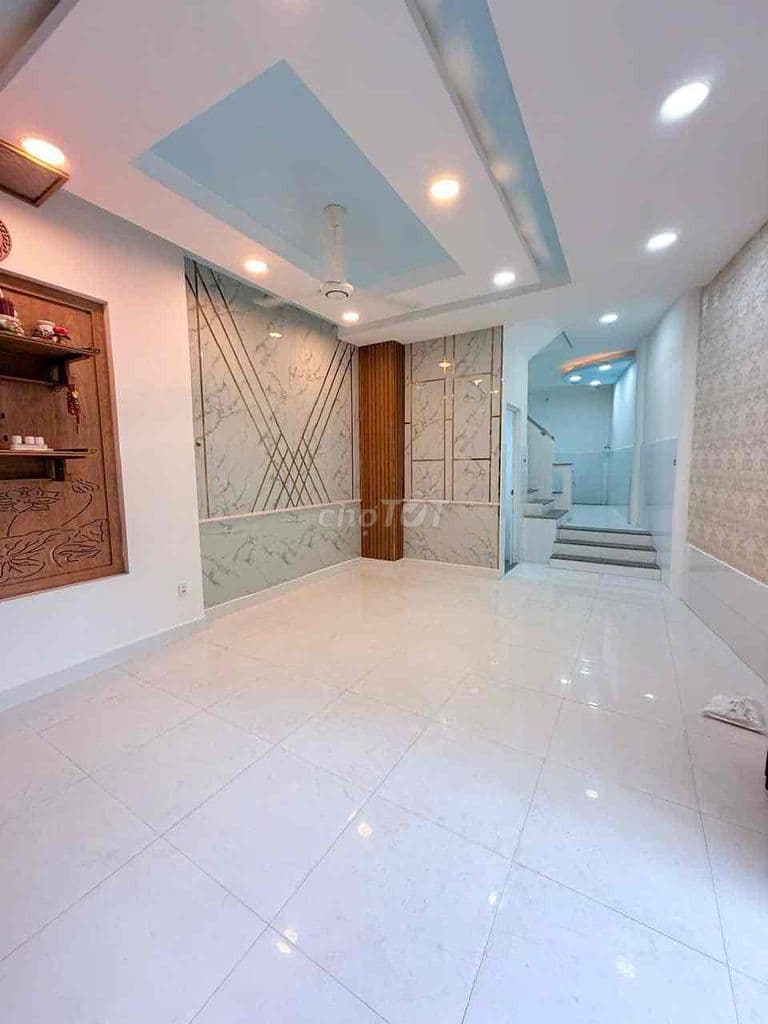 ✅ Bán nhà sổ riêng hỗ trợ vay ,thương lượng là chốt, cách mặt tiền 10m