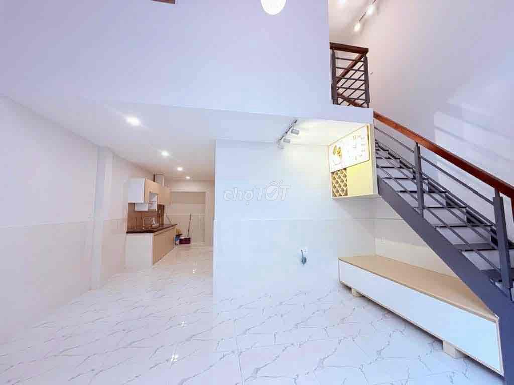 nhà ngang khủng 5,3 - Ảnh 3