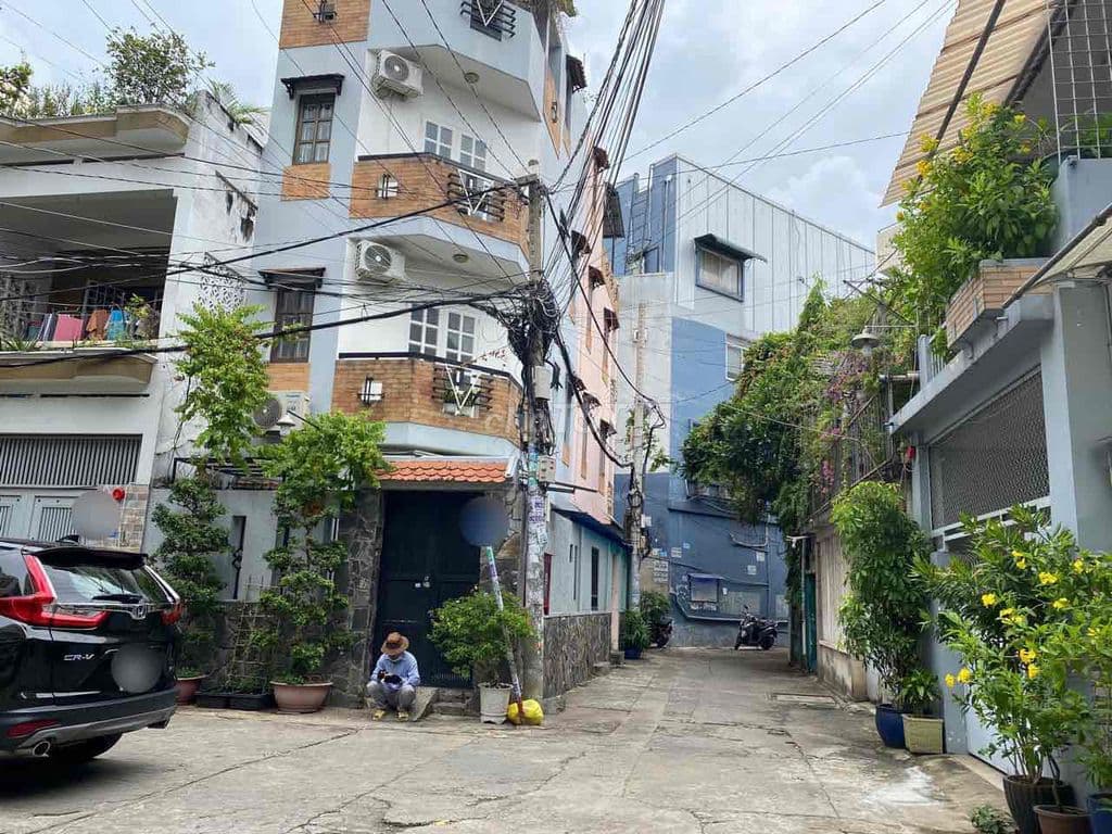 Bán căn góc xe hơi đỗ cửa Tôn Thất Thuyết ngang 6m - Ảnh 2