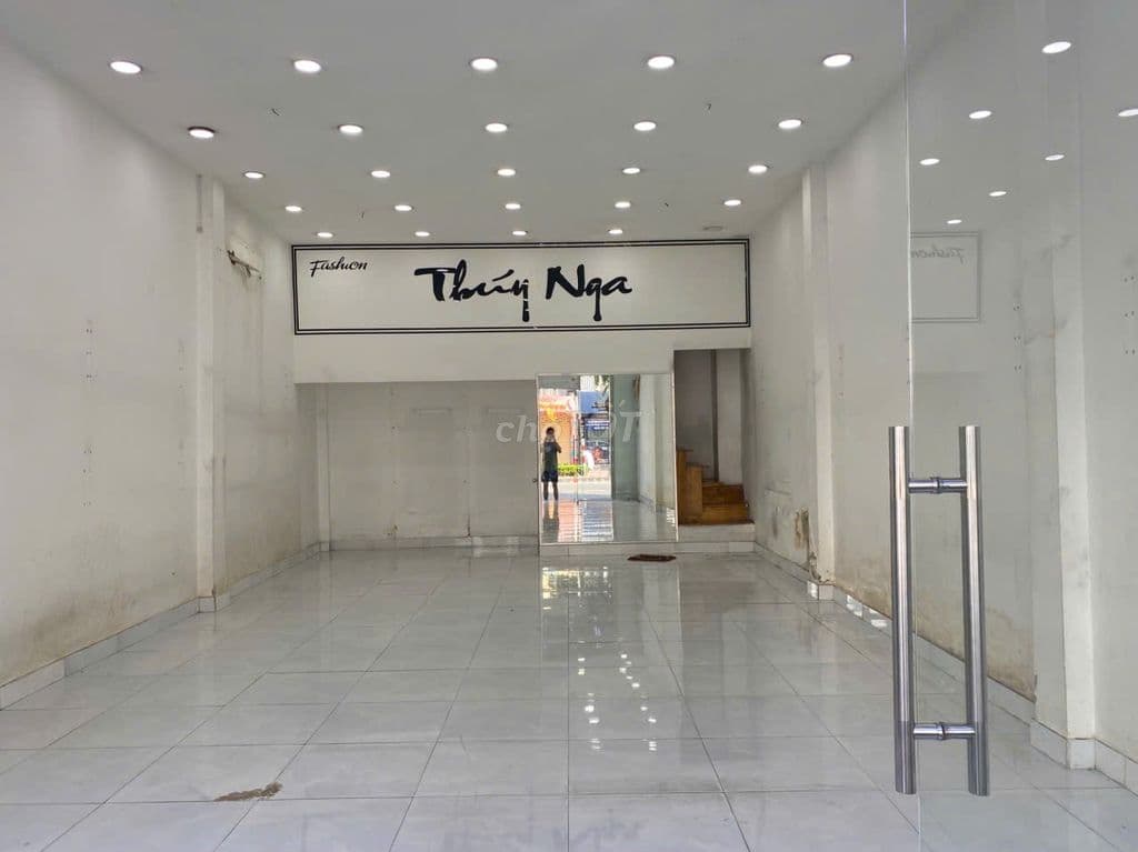 CHO THUÊ NHÀ MẶT TIỀN CỘNG HÒA – QUẬN TÂN BÌNH - Ảnh 3