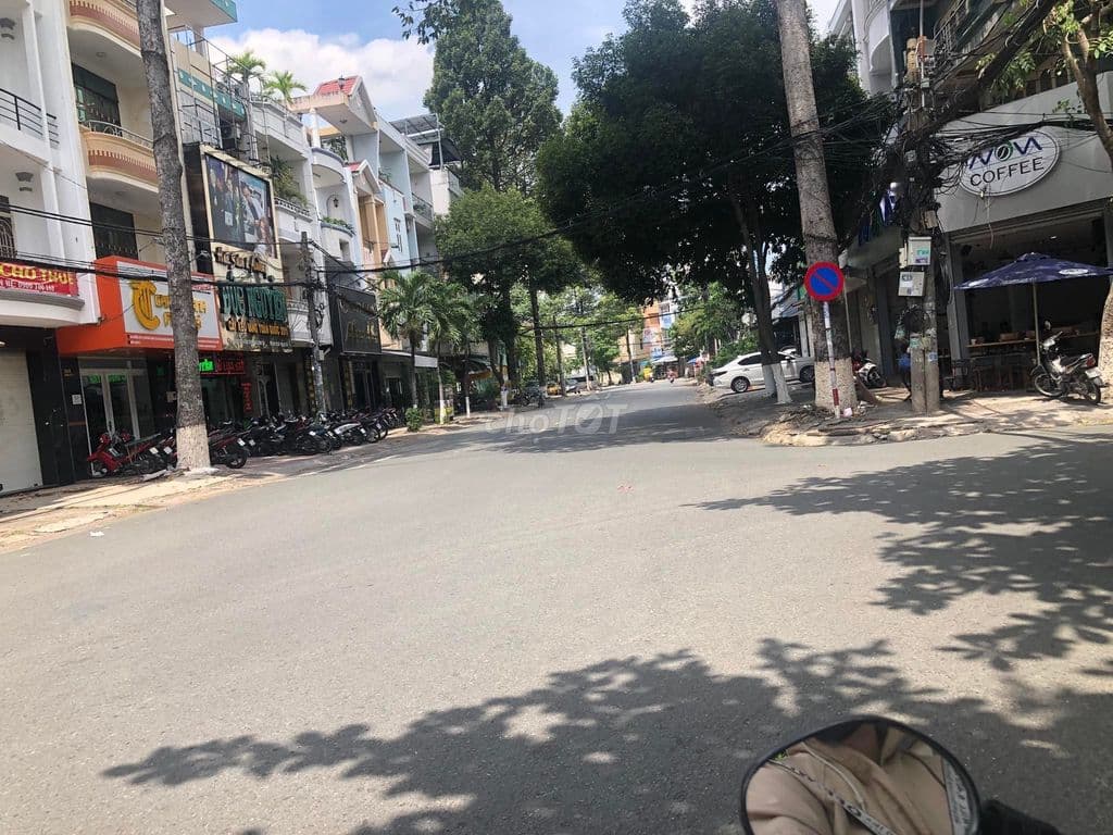🏡 BÁN NHÀ MẶT TIỀN KINH DOANH – NGAY COOPMART TÊN LỬA - 13.3 TỶ - Ảnh 3