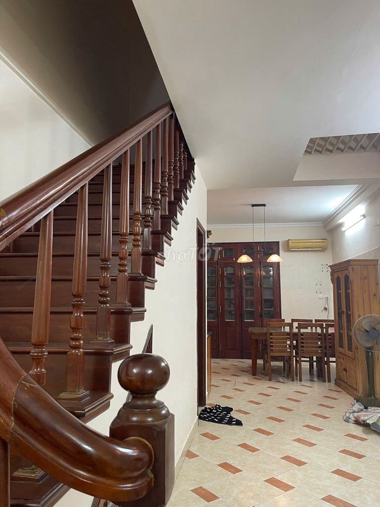 Bán nhà phố Dương Quảng Hàm, 50m2, phân lô, ngõ ô tô, ở hoặc kd, 21.6t - Ảnh 2