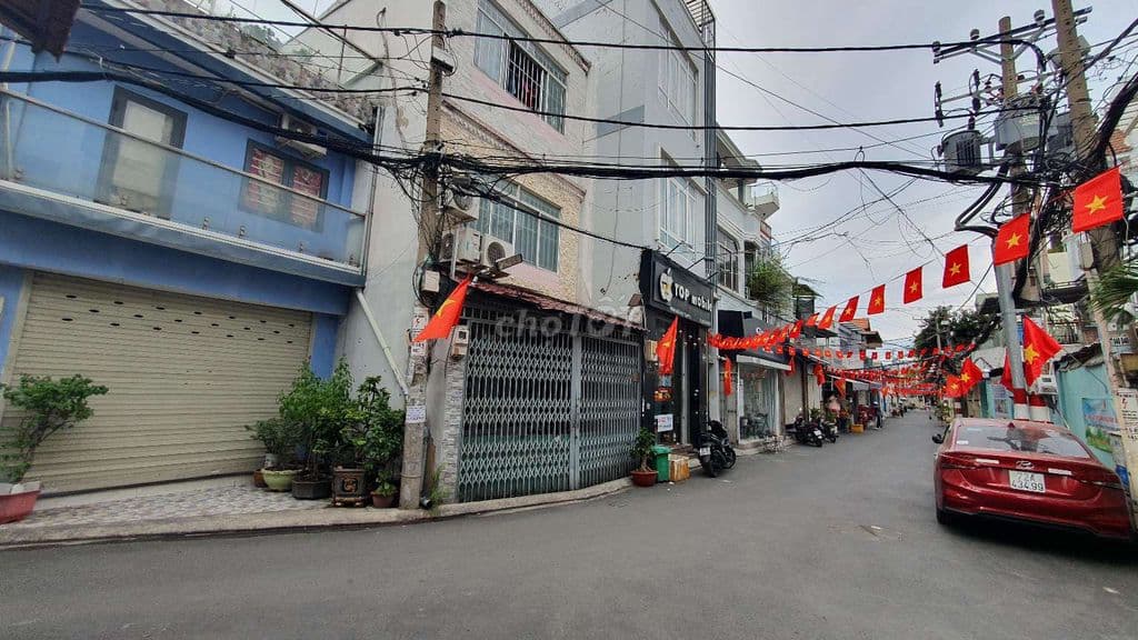 Bán nhà hẻm xe tải Âu Cơ