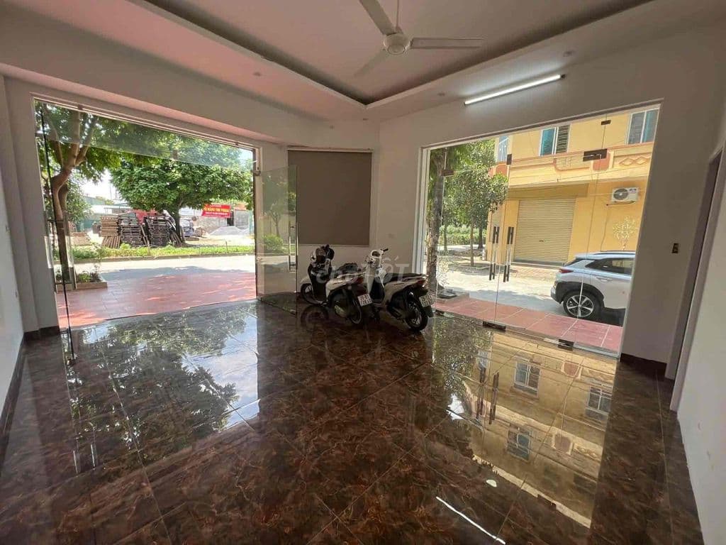 Biệt thự liền kề_Khu dịch vụ_Dương Nội_Hà Đông_Dt.70M_7Tầng_Mt.15M - Ảnh 2