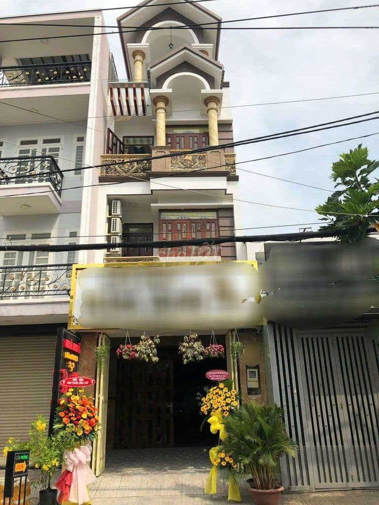 Bán Khách Sạn Mặt Tiền Đường Lô Tư