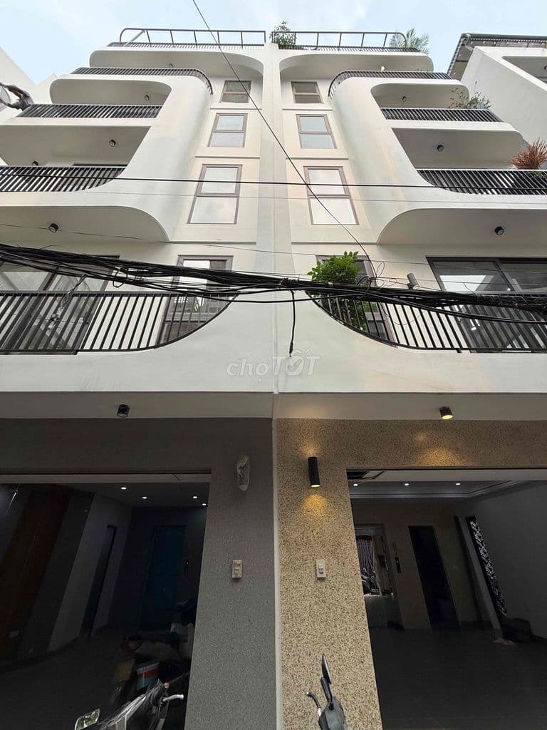 Hơn 9 Tỷ - Còn 1 Siêu Phẩm 50m2 6 Tầng Thang Máy Ô Tô Tránh