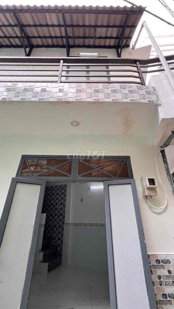 Nhà nhỏ chính chủ Nguyễn Văn Nghi gần phòng công chứng số 5 hẻm rộng - Ảnh 2