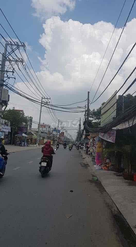 CHÍNH CHỦ BÁN NHÀ GÓC 2 MT PHAN VĂN HỚN - Ảnh 2