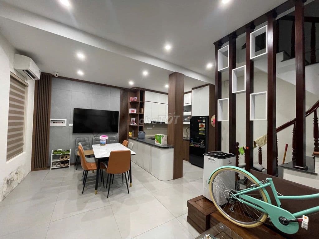 Bán nhà phân lô vỉa hè ngay KĐT Văn Quán - 40m2 x 4 tầng thang máy