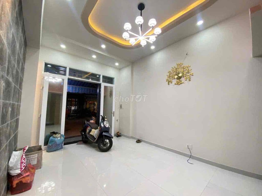 cần bán gấp , căn nhà hem 103/tân hoá hem xe hơi xe tải đi thổi mái - Ảnh 3