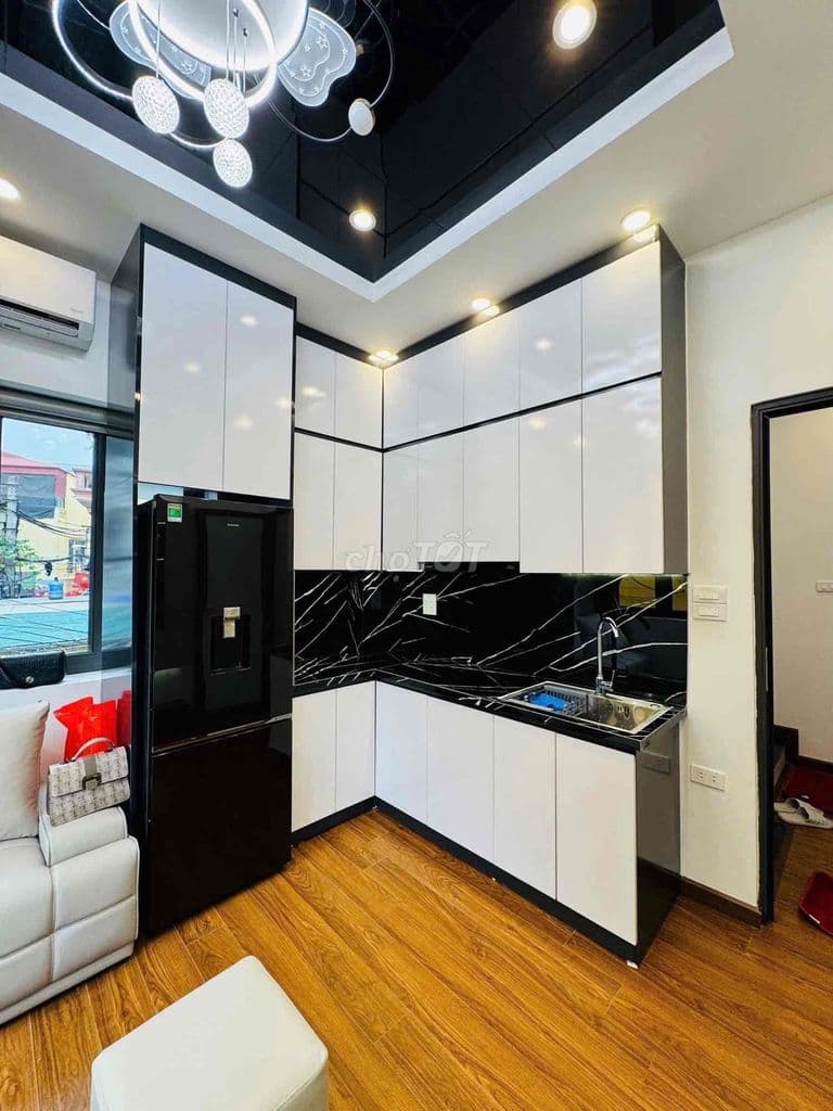 - BÁN NHÀ MẶT PHỐ GIÁP NHỊ -GIÁP BÁT - HOÀNG MAI -NHÀ 25M,4TẦNG,LÔ GÓC - Ảnh 2