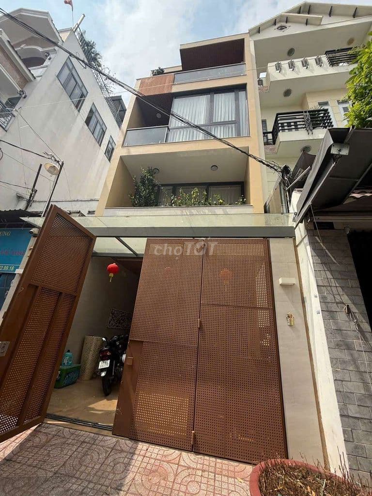 Bán nhà MT ca văn thỉnh p14, tb dt : 5x28m trệt 4 lầu ST, thang máy