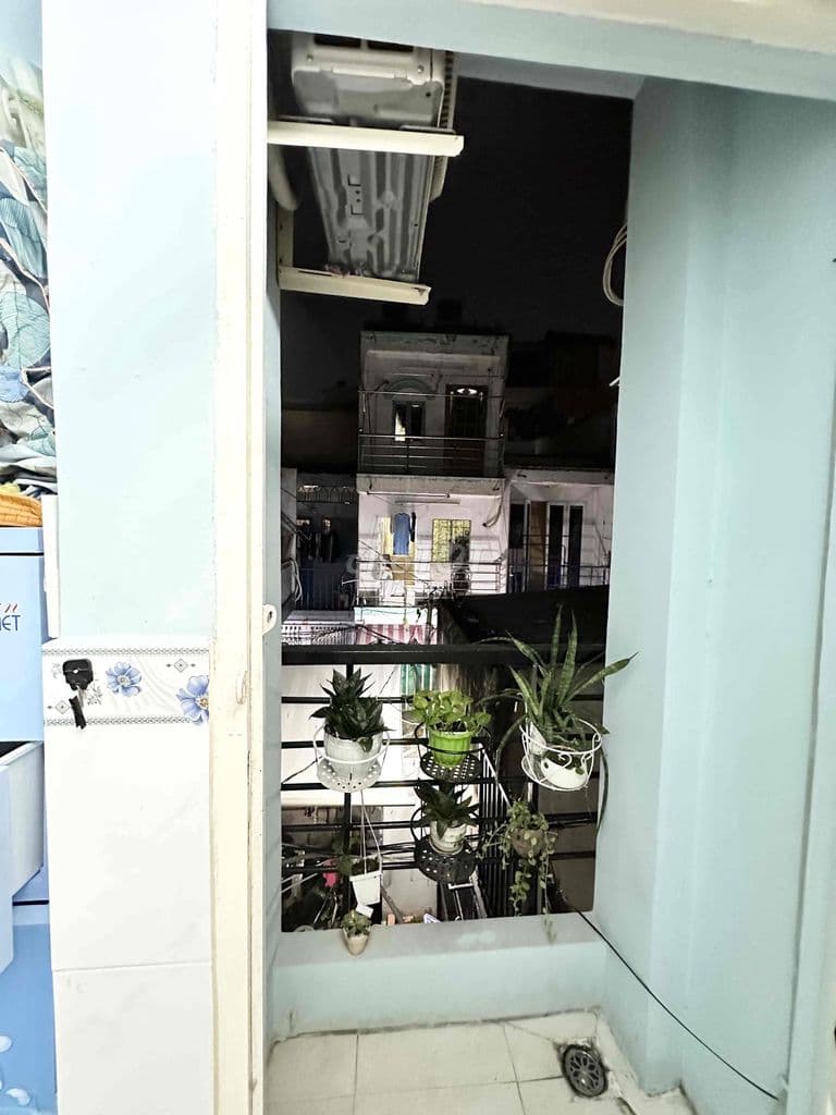 Bán nhà quận 6 cách 10m ra hẻm xe hơi - Ảnh 3