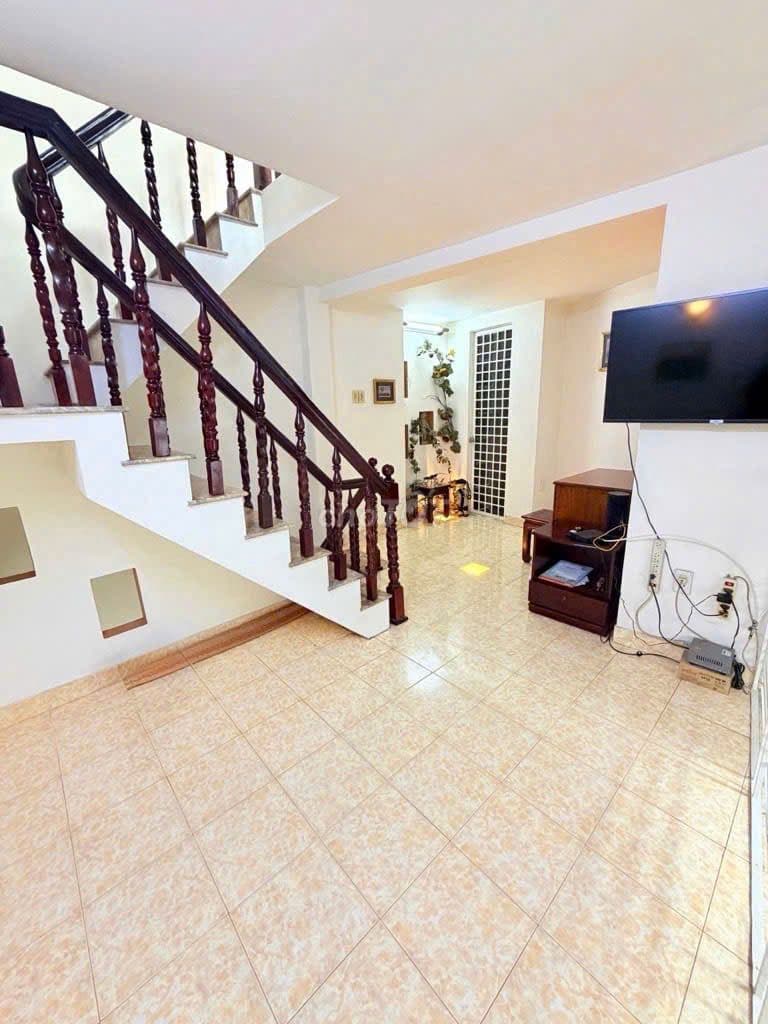 NGUYỄN VĂN TRỖI NGAY CẦU CÔNG LÝ - SÂN RỘNG - 36m2 - 3 TẦNG BTCT ❌ - Ảnh 3