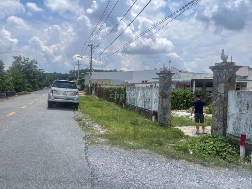 5.5x24 mặt tiền đường Bà Thiên bán 1.75 tỷ