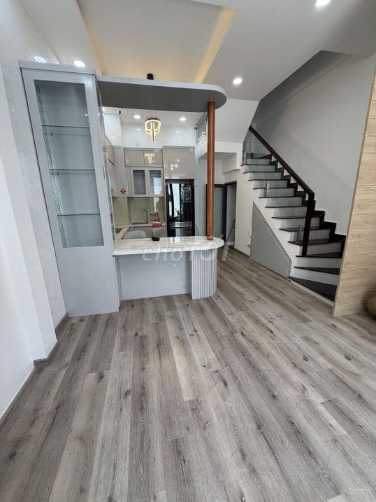 Bà Hom Q6 1Sẹc Ngang4.6 35m2 4Tầng Full Nội Thất