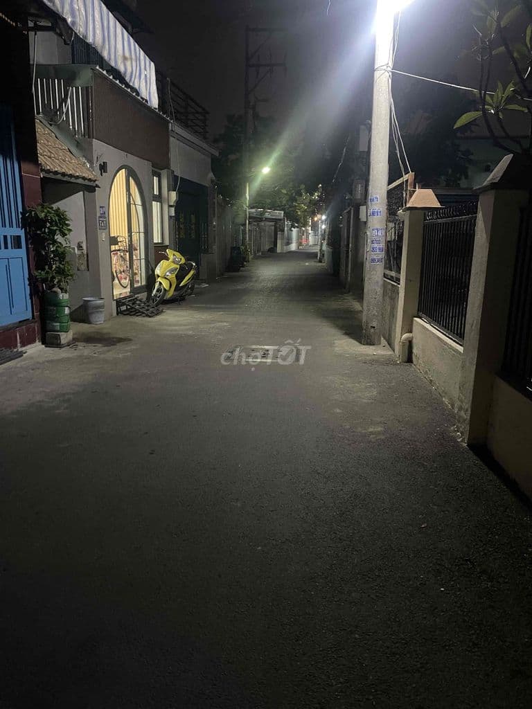 NHÀ NGAY VÒNG XOAY BÌNH TRIỆU – HẺM XE HƠI-3PN- HÀNG XÓM BÌNH THẠNH