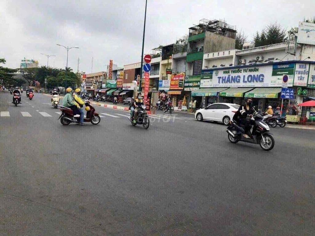 296m Thổ Cư Mặt Tiền Lê Văn Việt Sản Phẩm Hiếm Giá Đầu Tư 62 tỷ tl - Ảnh 2