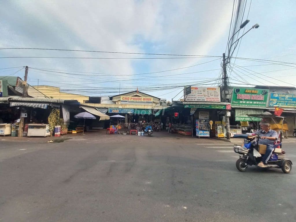 CĂN GÓC *** PHƯỚC BÌNH, 130M2, 2 TẦNG, NGỘP BANK 8,7 TỶ_ ĐƯỜNG 8M