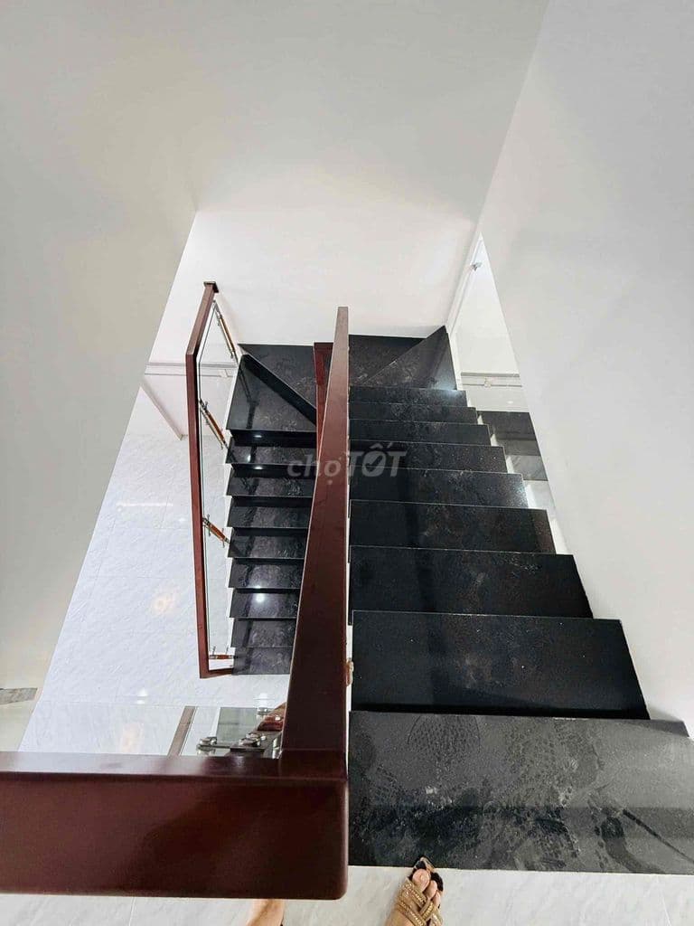 Nhà đẹp 4*11m 3PN hẻm 4m ô tô 2/ ngắn NGUYỄN THỊ TRỌN VĨNH LỘC A - Ảnh 3