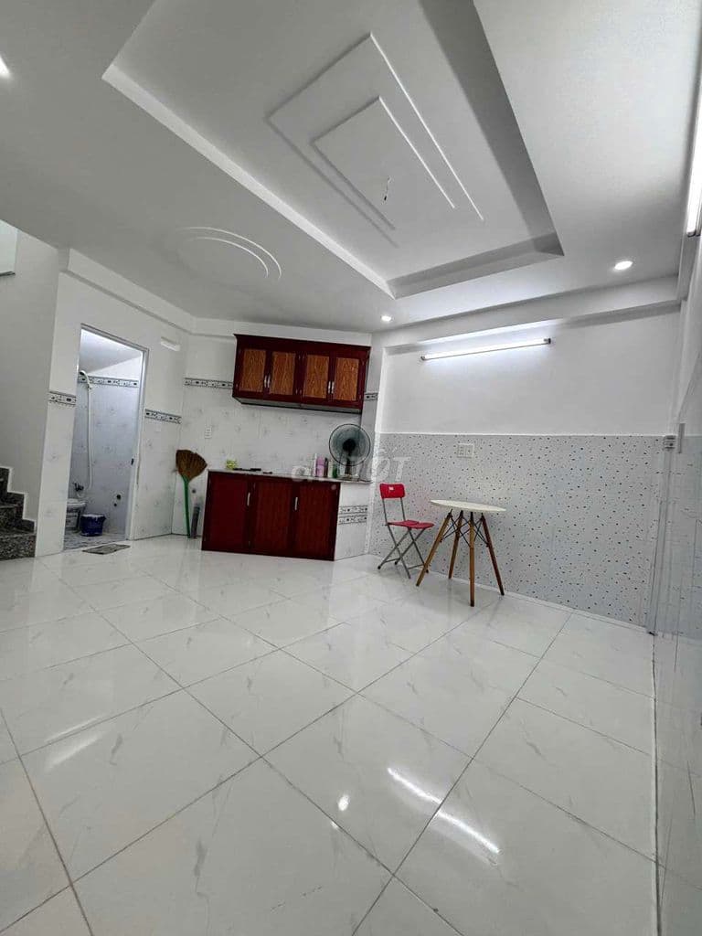 bán nhà sổ hồng chung đường tô Ngọc Vân quận 12 thành phố Hồ Chí Minh - Ảnh 2