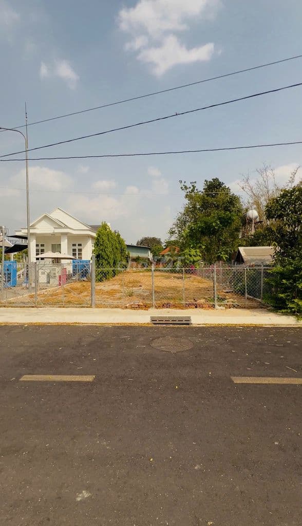 Bán đất MT tại Trung Lập, Củ Chi, 1,356 tỷ, 125m2, giá tốt uy tín