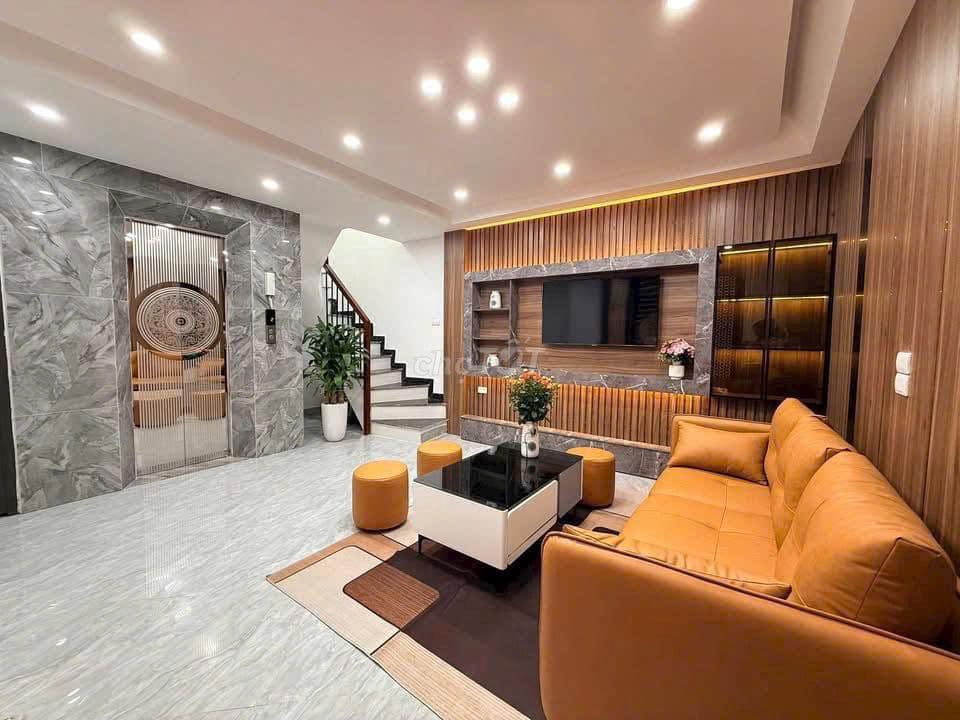 Giảm 1 tỷ! Nhà Cù Chính Lan, ngõ thông, 2 thoáng, TM, ở ngay 46m2*5T. - Ảnh 2