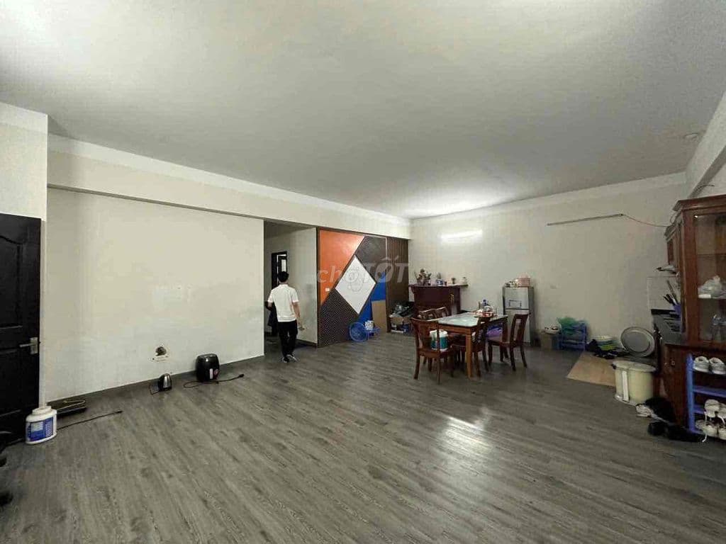 Cần Cho Thuê Căn 3 Ngủ 2 Vệ Sinh