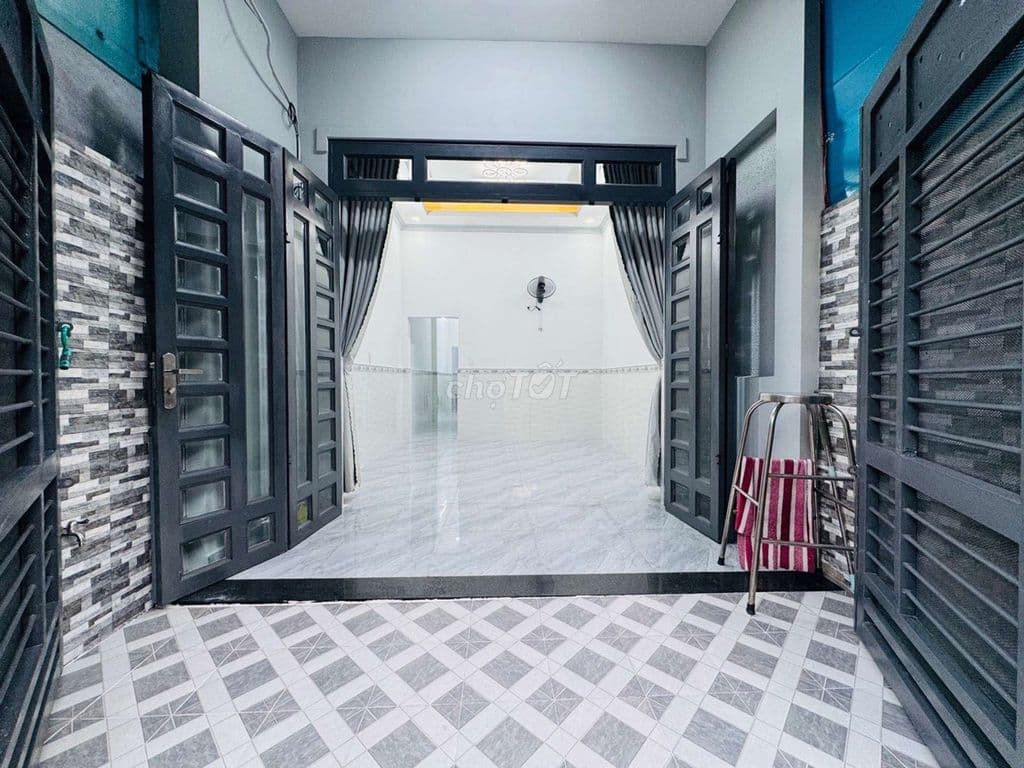 Nhà cấp 4 đường HIỆP THÀNH 45 phường TTH Q12, 60m²Hẻm 6m giá3.75T