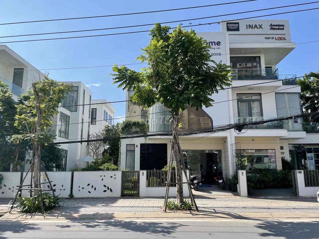 Bán biệt thự mặt tiền Liên Phường