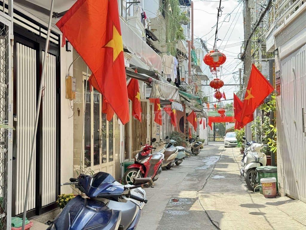 Nhỉnh 4 tỷ Nhà đẹp Full Nội Thất 1/ Hẻm xe hơi Tân Thới Hiệp 09 - Ảnh 3