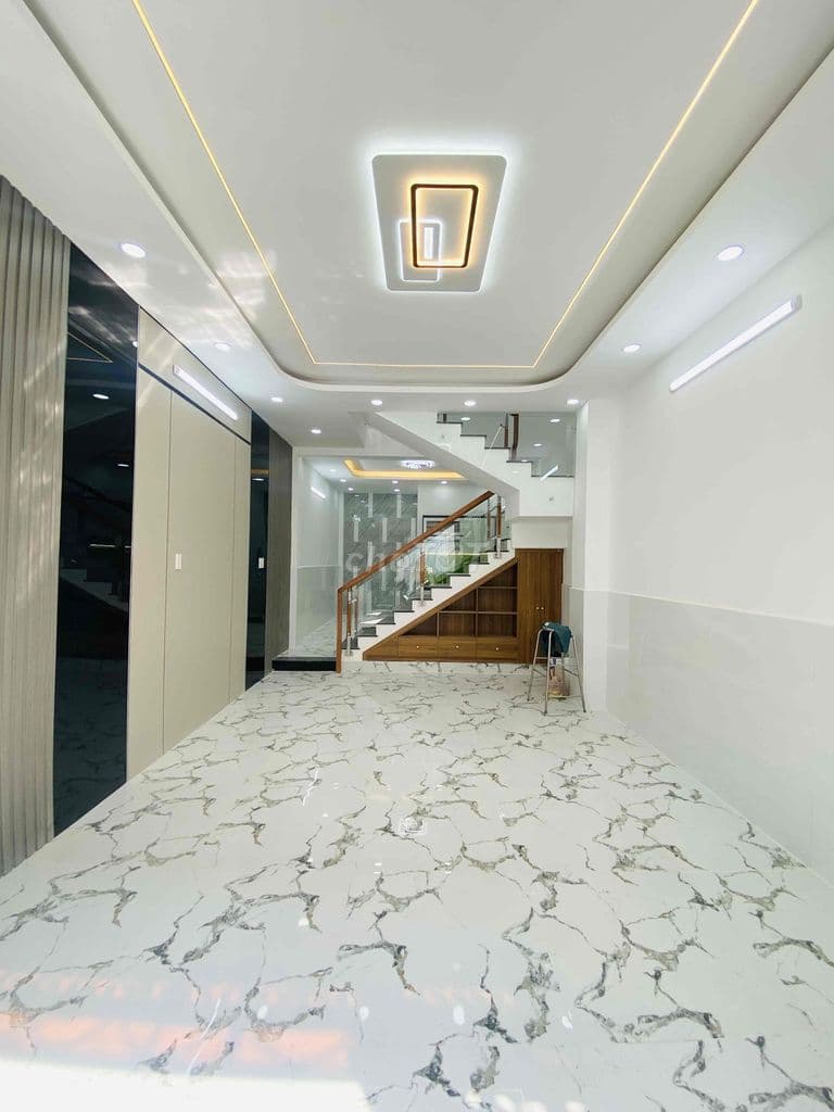 NHÀ MỚI LÊ VĂN QUỚI - 2 TẦNG 4x12M - HẺM XE TẢI - GIÁ TỐT KHU VỰC - Ảnh 2