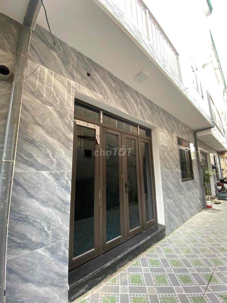 ÂU CƠ TÂY HỒ xây mới kính coong Dt 40m, 4 tầng, mt 5m