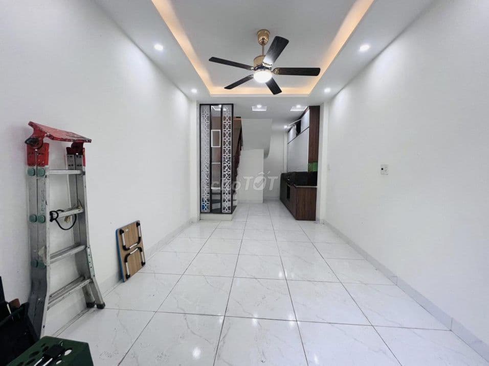 Bán nhà 33m2 5 tầng đẹp ở ngay, 50m ra đường ô tô - Ảnh 3