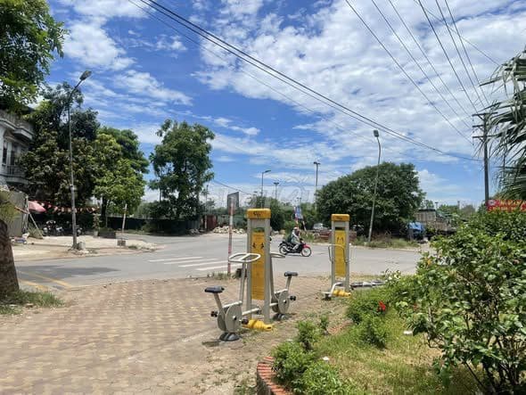 bán nhà 5 tầng phố tây trà view công viên - Ảnh 2
