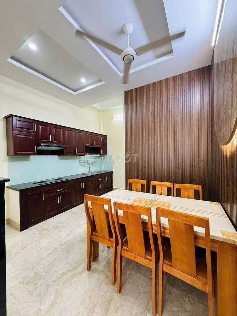 Nhà 3 lầu hẻm 7m - Ảnh 2