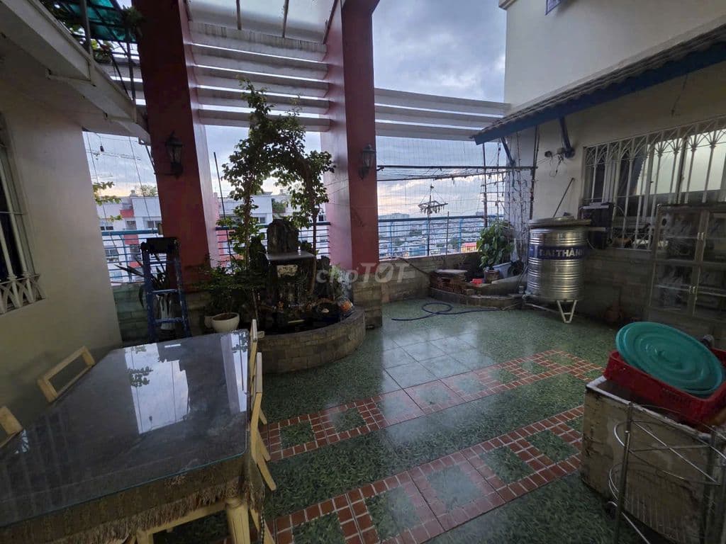 Cần bán căn hộ Penthouse, Q12, giá 7tỷ3, 176m2, 5PN 2WC có sổ hồng - Ảnh 2