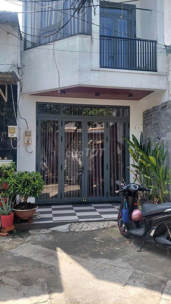 BÁN NHÀ SÁT MT ĐỒNG TÂM, TRUNG CHÁNH - 2 TẦNG - 4 X 10 - 3ty780