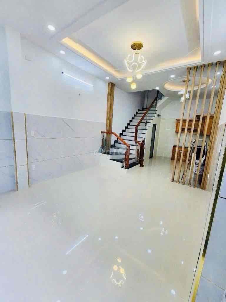 NHÀ 4 TẦNG BTCT - KHU TÊN LỬA - HẺM 4M - GIÁ MỚI GIẢM 4T6 TL - Ảnh 2