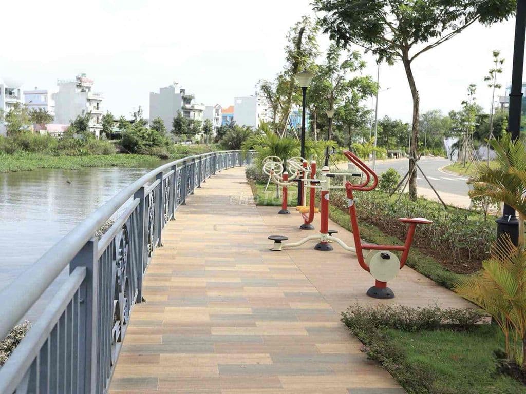CC cần bán CĂN 85M2 - 2PN - 2WC - PK . 4ti850, nội thất cơ bản.