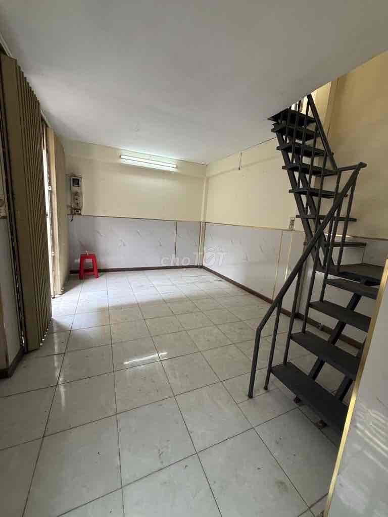 Bán nhà Thống Nhất, 25m2, 2 Tầng, 2 PN, Kế bên Lotte, TL - Ảnh 2