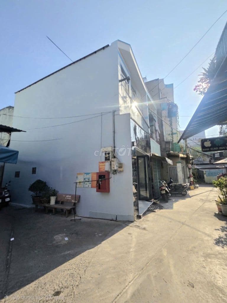 NHÀ GÓC, HẺM 6M, DTSD: 81m, 3PN, Trệt + 1 Lững + 1 Lầu.SHR, LV Can Q8 - Ảnh 2