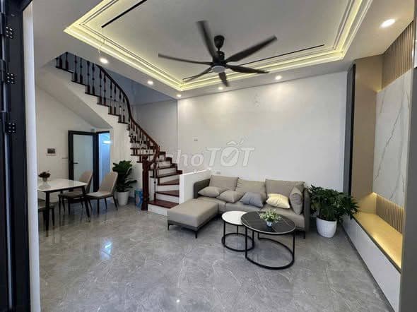 bán nhà 5 tầng Bồ Đề Long Biên mặt tiền khủng - Ảnh 2